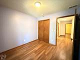 2902 Stratford Circle - Photo 17