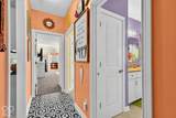 9734 Watt Landing - Photo 19