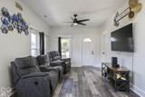 407 Moore Street - Photo 8