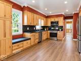7053 Grosvenor Place - Photo 12