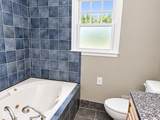 7053 Grosvenor Place - Photo 30