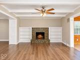 7053 Grosvenor Place - Photo 9