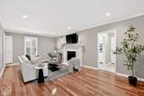 242 Hawthorne Drive - Photo 10