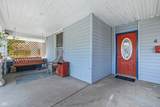 404 Lincoln Avenue - Photo 3