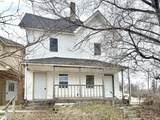 2858 Kenwood Avenue - Photo 2