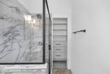 227 Sanders Street - Photo 17