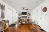 4915 Kenwood Avenue - Photo 6