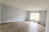 586 Hunters Drive - Photo 12