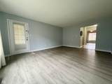 586 Hunters Drive - Photo 14