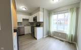 586 Hunters Drive - Photo 8