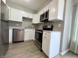 586 Hunters Drive - Photo 10