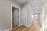 330 Congress Avenue - Photo 19