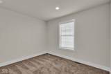 193 Ivy Court - Photo 14