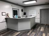 8140 Castleton Road - Photo 3
