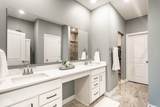 1525 Vera Boulevard - Photo 18