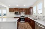 757 Daisy Street - Photo 13