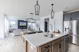 328 Bur Oak Drive - Photo 15