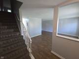 1155 Canterbury Square - Photo 7