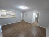1155 Canterbury Square - Photo 10