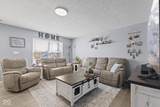 1590 Tulip Court - Photo 3