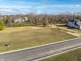 1616 Asherwood Lane - Photo 4