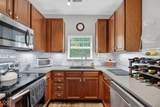 9716 Rialto Trail - Photo 25