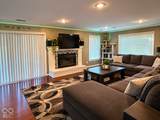 632 Oxford Road - Photo 2