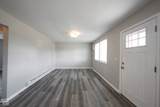 140 Maple Park Drive - Photo 2