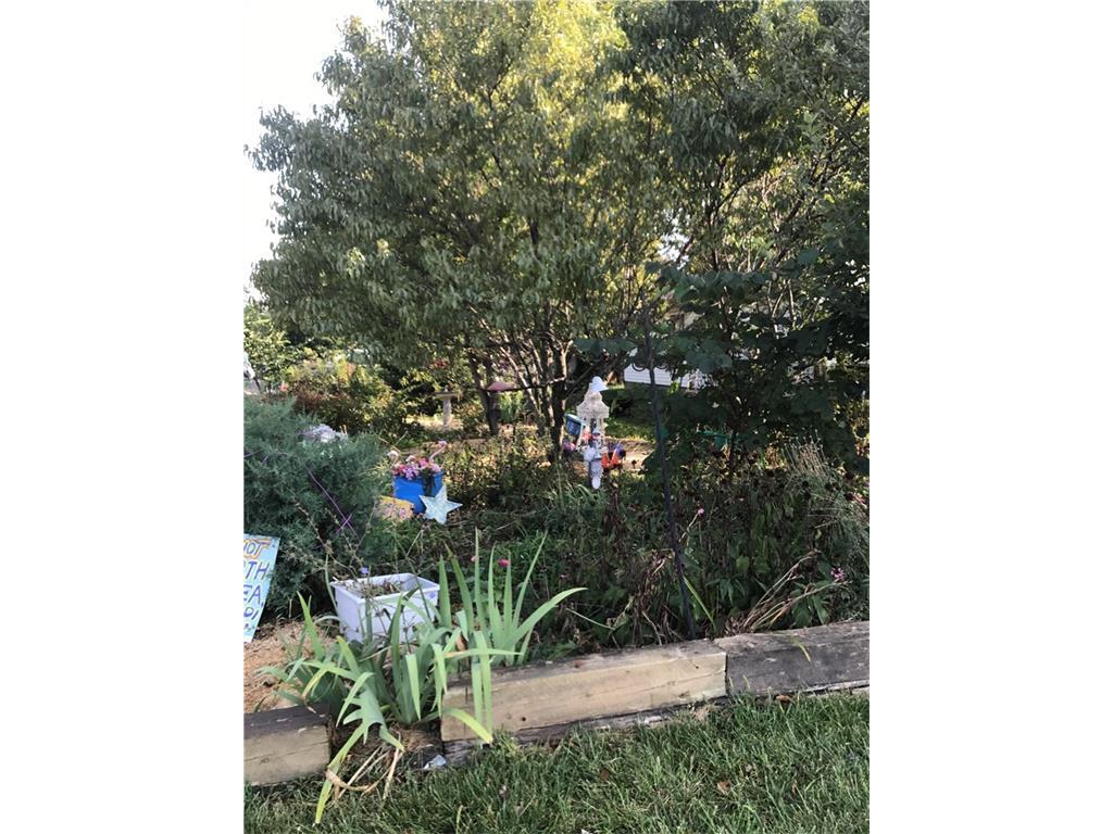 2202 46th Street - Photo 1