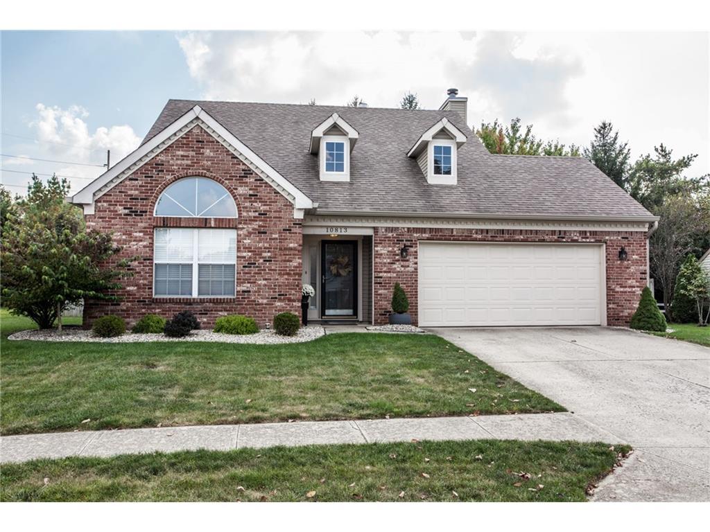 10813 Gate Circle - Photo 1
