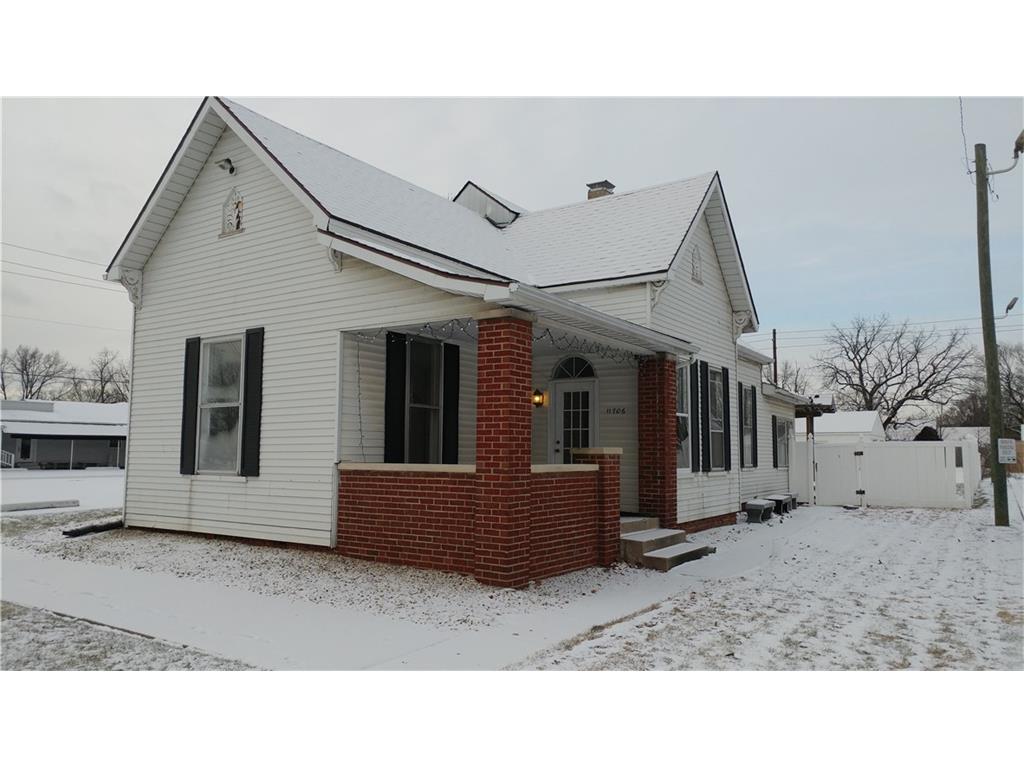 11706 Washington Street - Photo 1