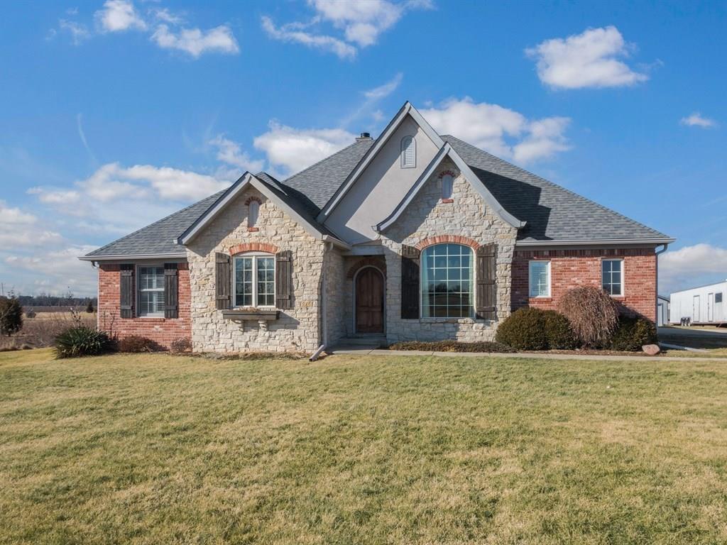 10076 County Road 471 - Photo 1
