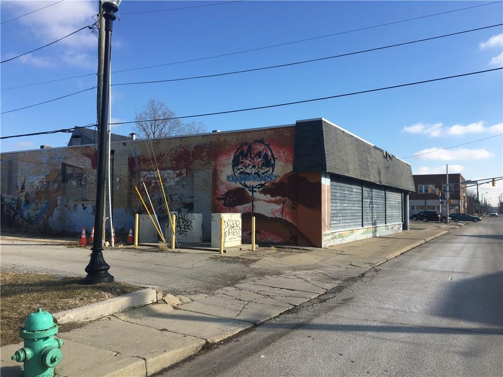 2202 College Avenue - Photo 1