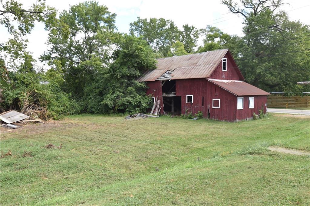 7208 New Augusta Road - Photo 1