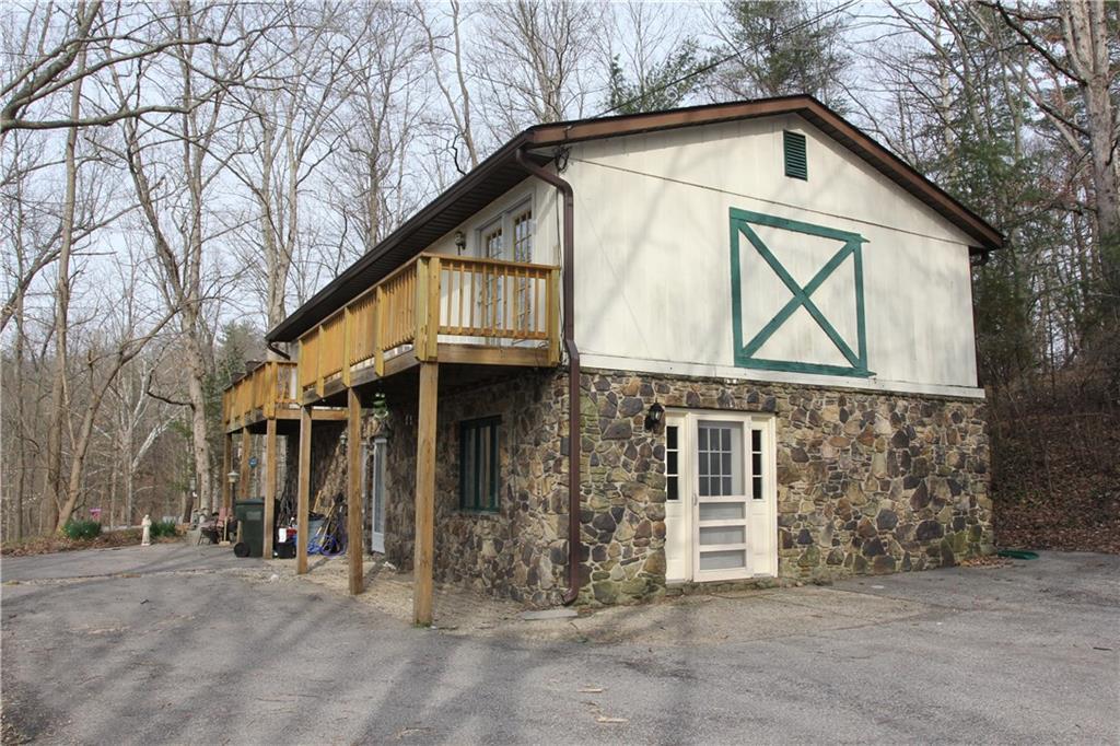 202-204 Johnson Street - Photo 1