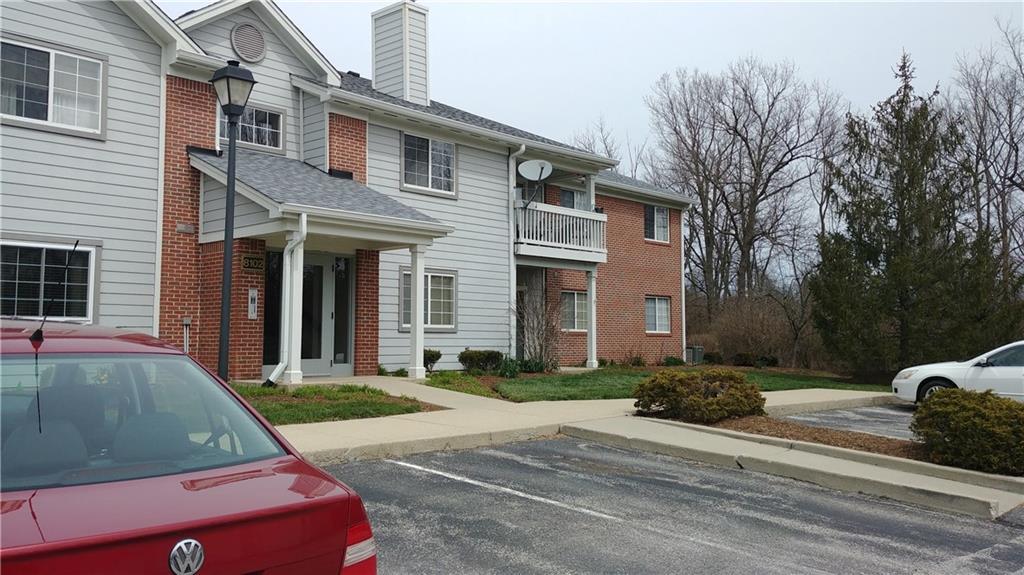 8102 Brookmont Court - Photo 1