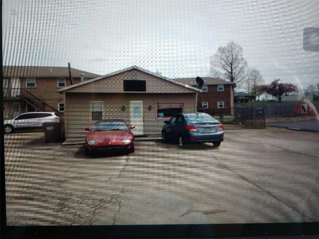 9801 Smith Street - Photo 1