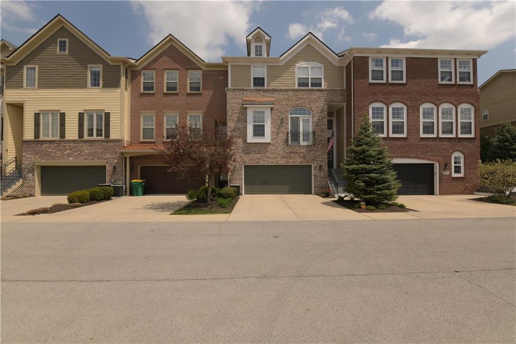 219 Wakefield Way - Photo 1