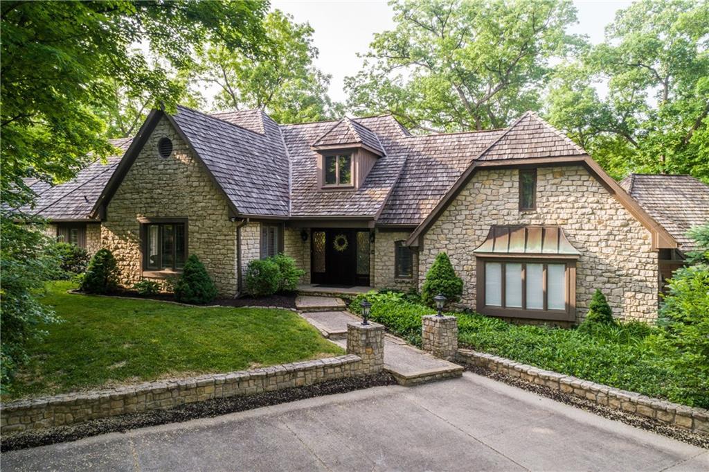 10421 Fall Creek Road - Photo 1