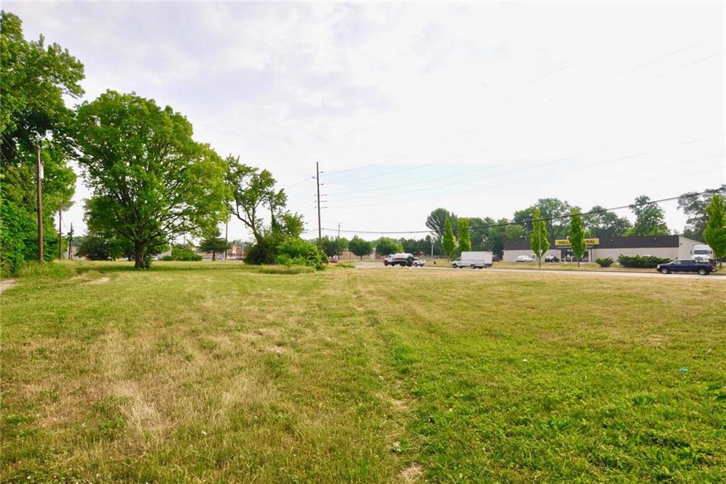 3740 Keystone Avenue - Photo 1