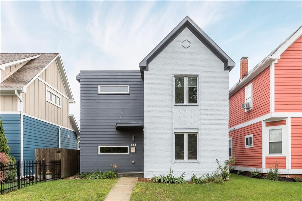 613 23rd Street - Photo 1