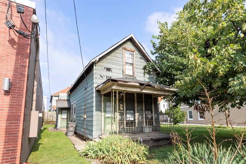 226 Davidson Street - Photo 1