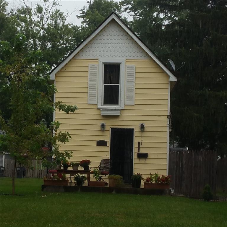 405 Riley Avenue - Photo 1