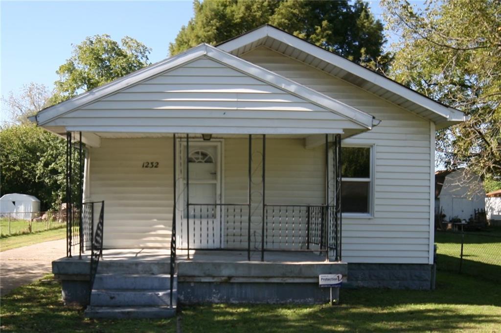 1232 Biltmore Avenue - Photo 1