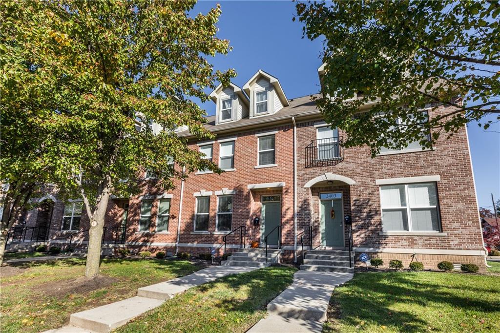 2405 Park Avenue - Photo 1