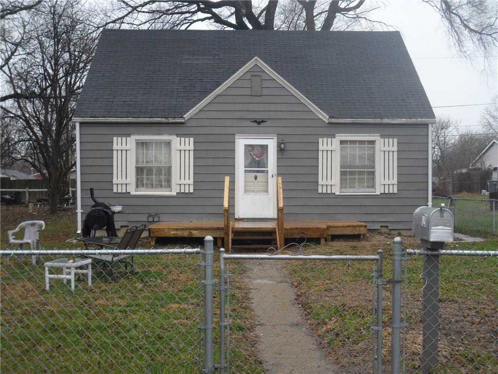 720 Mount Street - Photo 1