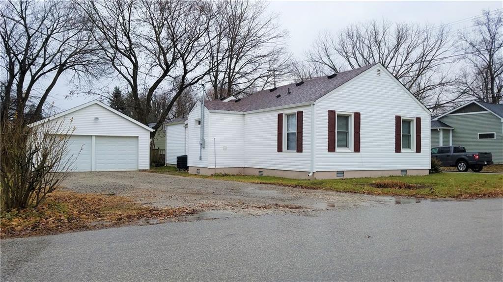 498 Clinton Street - Photo 1