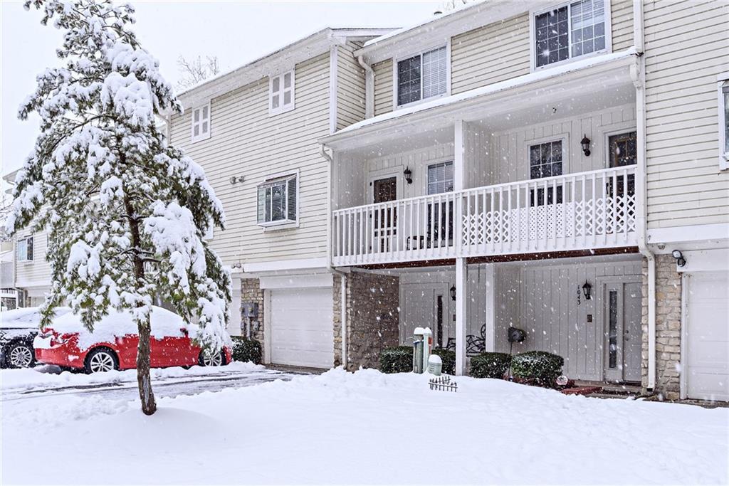 1045 Island Woods Drive - Photo 1