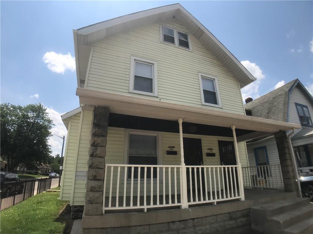 229 38th Street - Photo 1