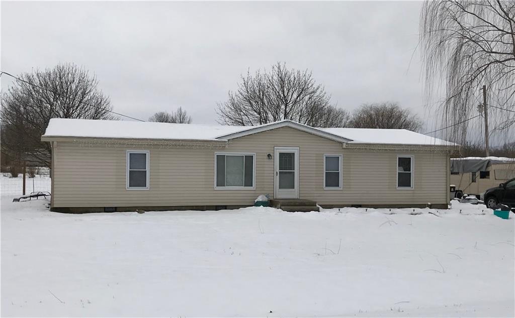 32 Lazy Acres Est - Photo 1